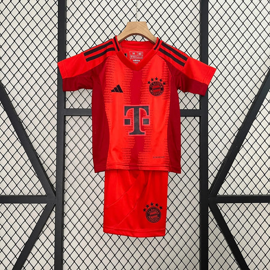 Kinder-Set Bayern München 2024-25