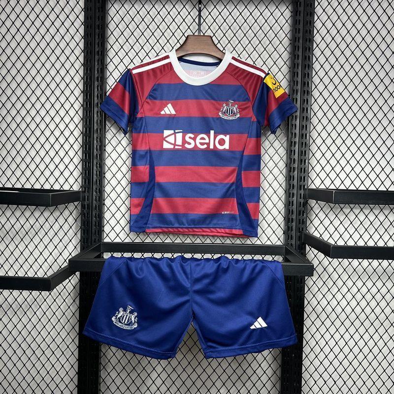 Kinder-Set Neucastle 2024-25