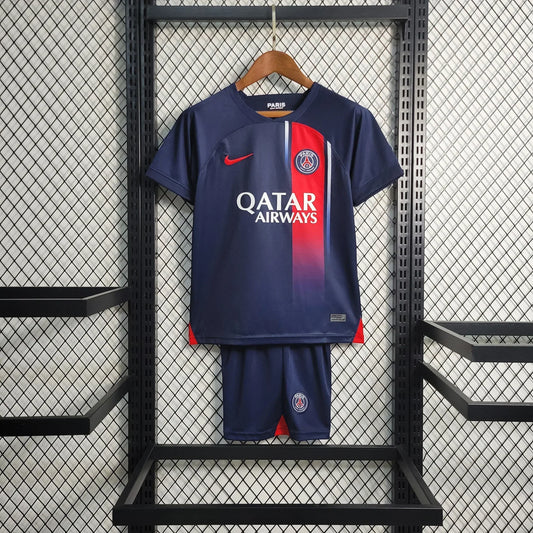 Kinder-Set Paris 2023 2024