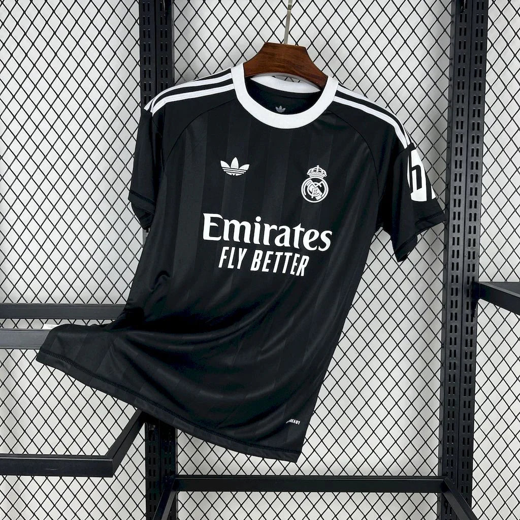 Trikot Real Madrid 2025-26 Training