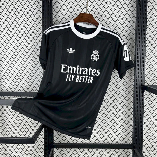 Trikot Real Madrid 2025-26 Training
