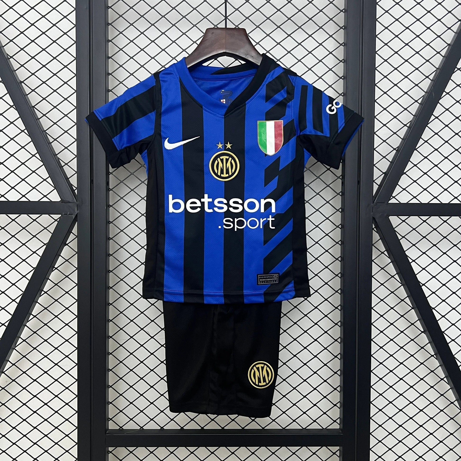 Kinder-Set inter Milan 2024-25
