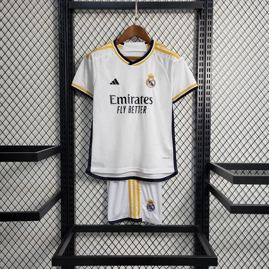 KINDER-SET REAL MADRID 2023/24