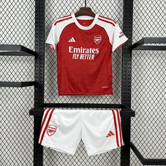Kinder-Set Arsenal 2025-26