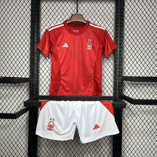 Kinder-Set Nottingham Forest 2024-25